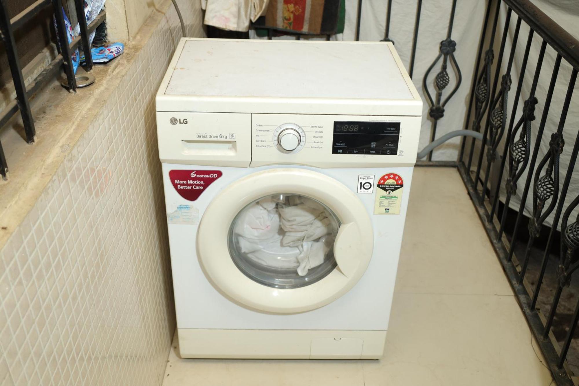 Laxminarayan Service Apartment